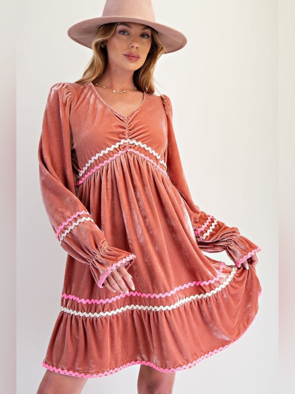 $22 Final Price! 🛍️ Easel Sugar & Spice Gingerbread Velvet Tunic Dress Boho New - Picture 2 of 9